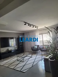Sobrado com 2 Quartos à venda, 191m² no Vila Regente Feijó, São Paulo