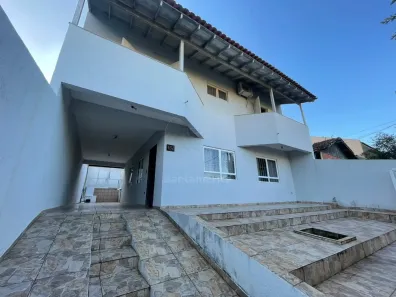 Casa com 3 Quartos à venda, 279m² no Cláudia, Londrina
