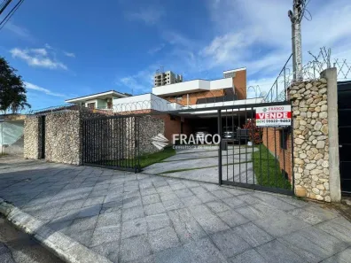 Sobrado com 4 Quartos à venda, 400m² no Jardim das Nações, Taubaté
