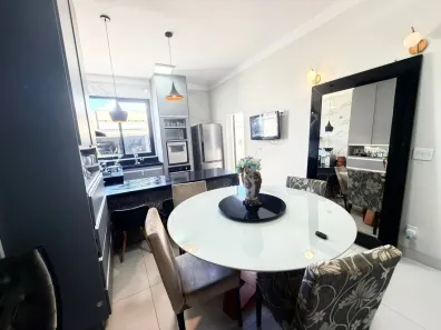 Casa de Condomínio com 3 Quartos à venda, 148m² no Grand Ville, Uberlândia