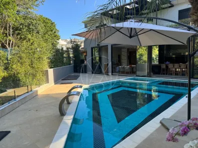 Casa de Condomínio com 4 Quartos à venda, 400m² no Swiss Park, Campinas