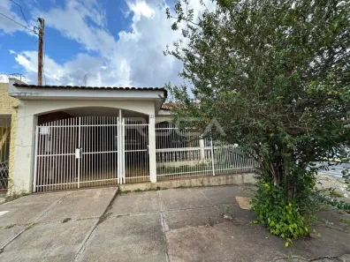 Casa com 3 Quartos à venda, 220m² no Vila Prado, São Carlos