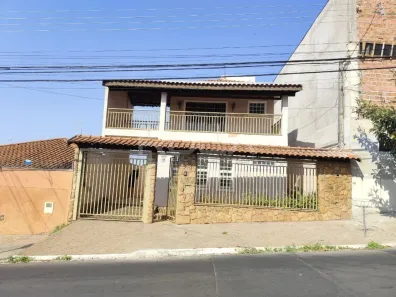 Prédio Comercial com 3 Quartos para venda ou aluguel, 295m² no Jardim Bandeirantes, São Carlos