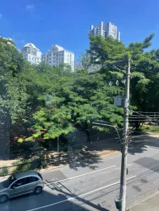 Sala Comercial para venda ou aluguel, 100m² no Cidade Monções, São Paulo