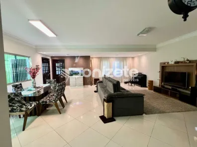 Sobrado com 3 Quartos à venda, 307m² no Vila Metalúrgica, Santo André