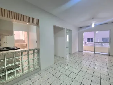 Apartamento com 2 Quartos para alugar, 80m² no Centro, Balneário Camboriú