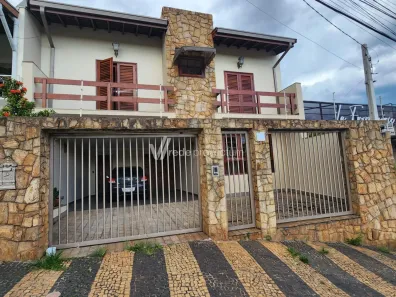 Sobrado com 3 Quartos à venda, 351m² no Vila Nogueira, Campinas
