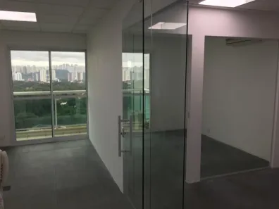Sala Comercial para alugar, 47m² no Santo Amaro, São Paulo