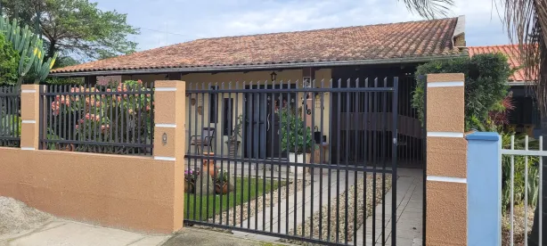 Casa com 4 Quartos à venda, 200m² no Centro, Penha