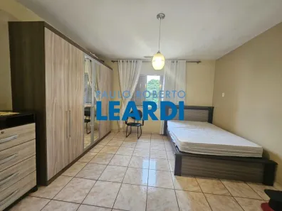 Casa com 1 Quarto à venda, 147m² no Vila Floresta, Santo André