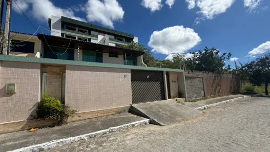 Casa com 1 Quarto à venda, 308m² no Indianópolis, Caruaru