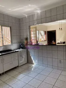 Casa com 2 Quartos à venda, 88m² no Vila M Genoveva, Jundiaí