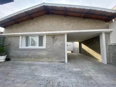 Casa com 3 Quartos à venda, 270m² no Jardim Magnólia, Campinas