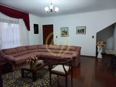 Casa com 3 Quartos à venda, 240m² no Centro, Itapetininga