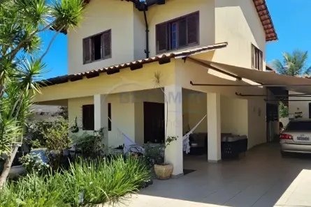 Casa com 5 Quartos à venda, 250m² no Guará I, Brasília