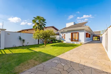 Casa com 3 Quartos à venda, 271m² no Fátima, Canoas