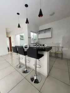 Casa com 2 Quartos à venda, 54m² no Jardim Ipanema, Uberlândia