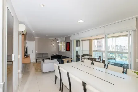 Apartamento com 3 Quartos à venda, 138m² no Santo Amaro, São Paulo