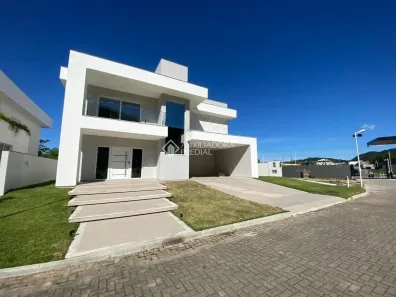 Casa de Condomínio com 4 Quartos à venda, 400m² no Ingleses do Rio Vermelho, Florianópolis