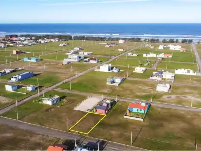 Lote/Terreno à venda, 300m² no Areias Claras, Balneário Gaivota