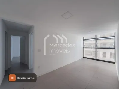 Apartamento com 2 Quartos à venda, 75m² no São Francisco de Assis, Camboriú