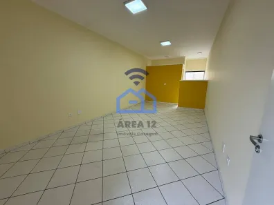 Sala Comercial para alugar, 50m² no Centro, Caraguatatuba