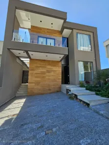 Casa de Condomínio com 3 Quartos à venda, 400m² no da Luz, Nova Iguaçu
