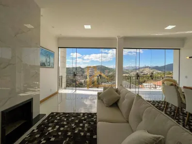 Casa de Condomínio com 4 Quartos à venda, 504m² no Barra do Imbuí, Teresópolis