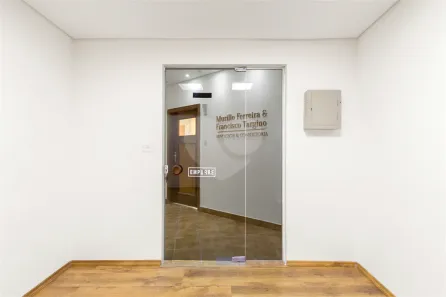 Sala Comercial para venda ou aluguel, 114m² no Centro, São Paulo