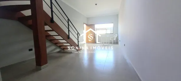 Casa com 3 Quartos para alugar, 122m² no Alvinópolis, Atibaia