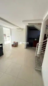 Casa com 3 Quartos à venda, 130m² no Segismundo Pereira, Uberlândia