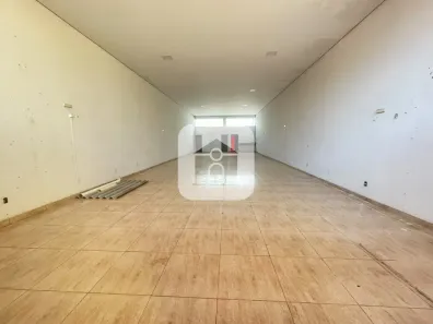 Ponto Comercial para alugar, 180m² no Martins, Uberlândia