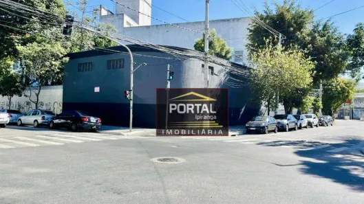Galpão/Depósito/Armazém à venda, 400m² no Mooca, São Paulo