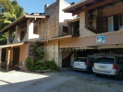 Casa com 4 Quartos à venda, 400m² no Centro II, Brusque