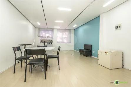 Sala Comercial à venda, 40m² no Moinhos de Vento, Porto Alegre