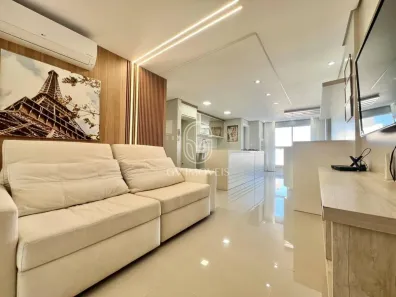 Apartamento com 2 Quartos à venda, 66m² no São João, Itajaí