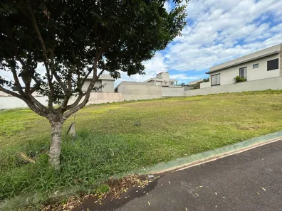 Lote/Terreno à venda, 525m² no Chácara Espraiado, Franca