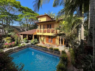 Casa com 4 Quartos à venda, 342m² no São Paulo II, Cotia