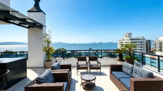 Cobertura com 3 Quartos para alugar, 337m² no Balneário, Florianópolis