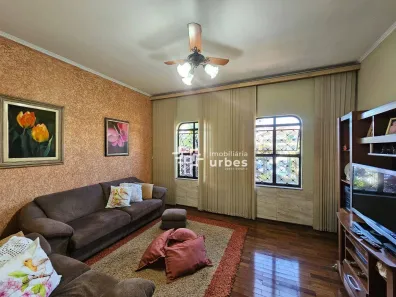 Casa com 3 Quartos à venda, 221m² no Jardim São Paulo, Americana