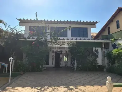 Casa com 5 Quartos à venda, 250m² no Colubande, São Gonçalo