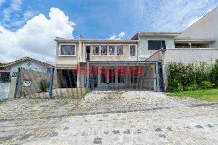 Apartamento com 2 Quartos para alugar, 50m² no Juvevê, Curitiba