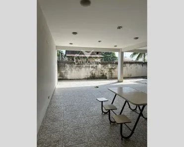 Prédio Residencial com 36 Quartos para alugar, 253m² no Nancilândia, Itaboraí