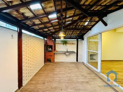 Casa de Condomínio com 3 Quartos à venda, 178m² no Granja Viana, Cotia