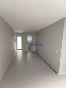 Casa de Condomínio com 2 Quartos para alugar, 77m² no Pau Pombo, Nova Lima