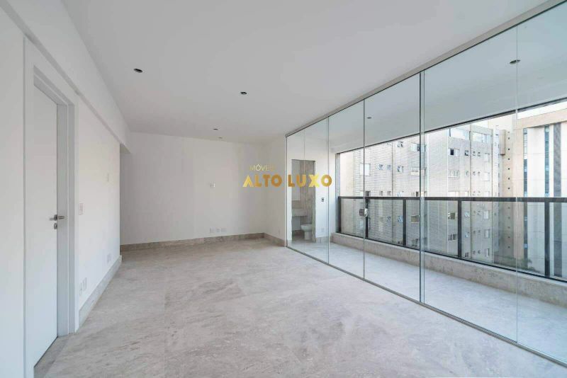 Apartamento com 4 quartos — Funcionários, Belo Horizonte