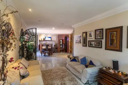 Casa com 3 Quartos à venda, 330m² no Serra, Belo Horizonte