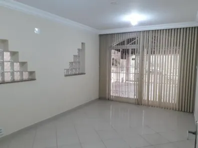 Casa com 3 Quartos à venda, 250m² no Chácara Inglesa (Zona Norte), São Paulo