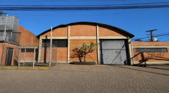 Galpão/Depósito/Armazém para alugar, 769m² no São José, Caxias do Sul