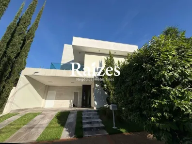 Casa de Condomínio com 4 Quartos à venda, 296m² no Gávea, Uberlândia